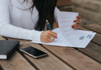 What's the Difference Between a Lease, a Contract, and a Sublease