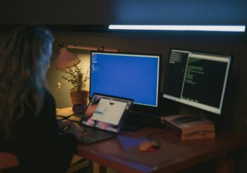 How do I avoid rental scams when apartment hunting in Logan?